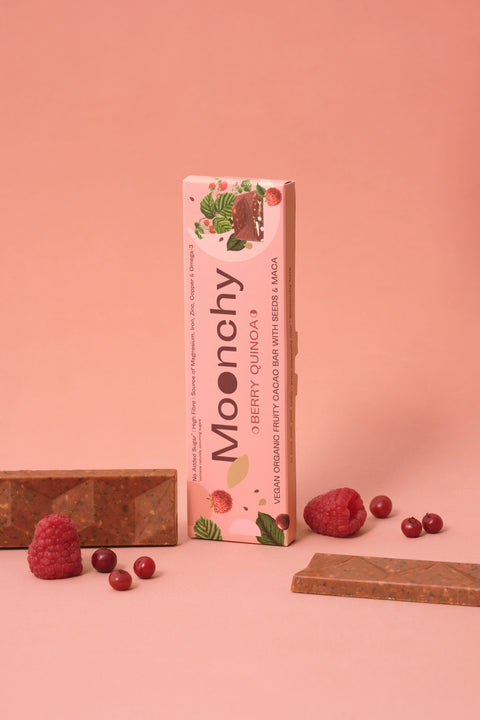 Moonchy Berry Quinoa Box (8 Bio Riegel) für 1. Zyklushälfte (Tag 1 - 14)